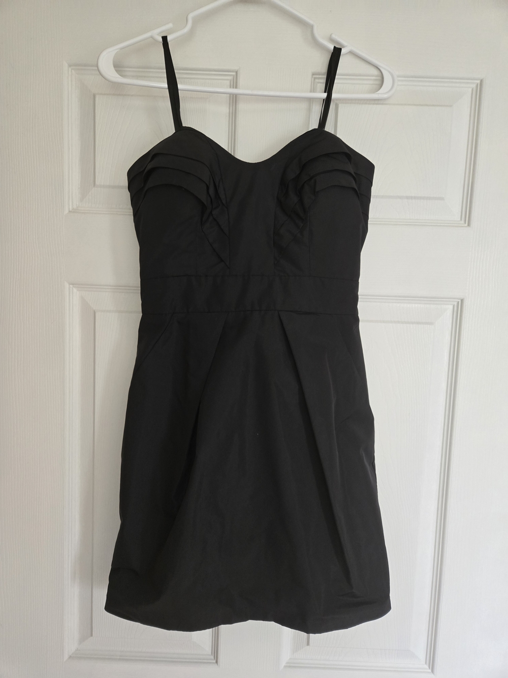 Y2K BCBGeneration Black Strapless Sweetheart Mini Dress